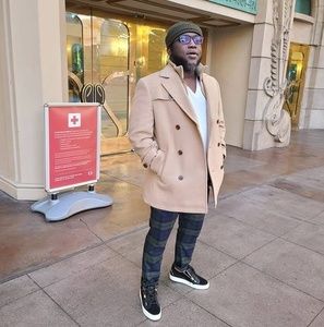 Meet your Posher, Eric